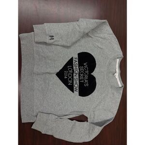 Victoria’s Secret London 2014 Fashion Show Crewneck Pullover Size Medium